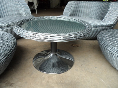 佛山市禪城區(qū)凡夫俗子五金制品廠(chǎng) 專(zhuān)注高品質(zhì)圓藤出口家具批發(fā)